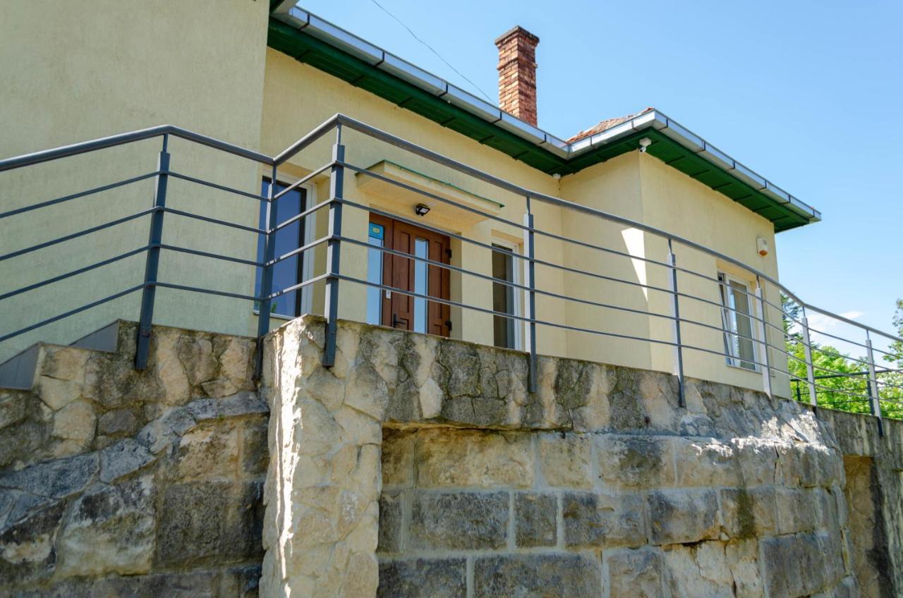 Appartamento Mansarda Mica Cu Baie Proprie Cluj-Napoca Esterno foto
